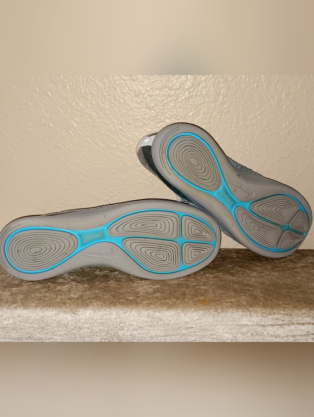 Nike LunarEpic Low Flyknit 2 Pure Platum - Picture 4 of 6